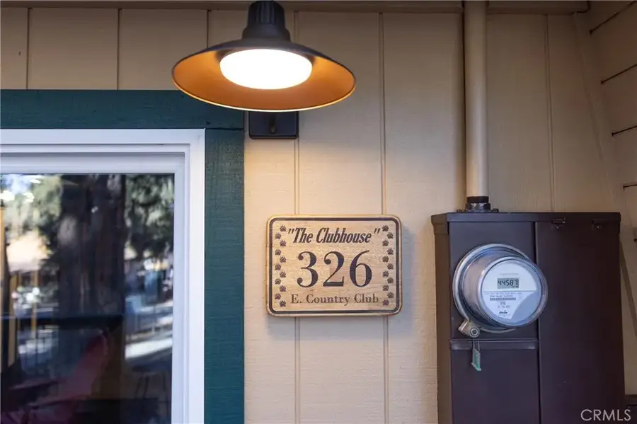 326 E Country Club, Big Bear City, CA 92314 - Image #2