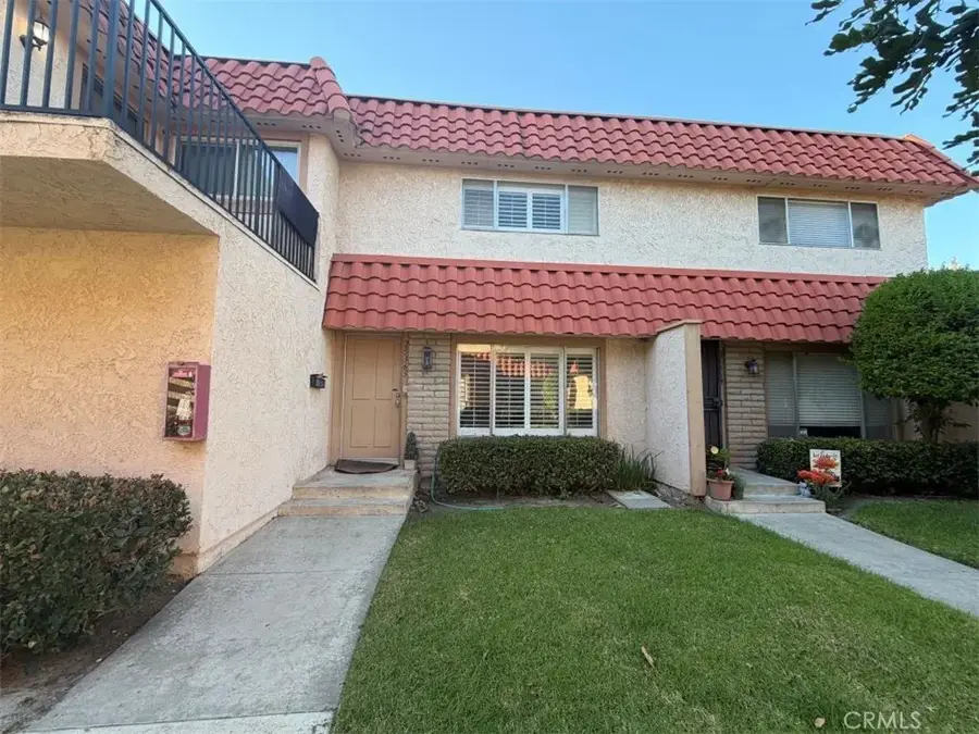25365 Via Verde #3, Lake Forest, CA 92630 - Image #2
