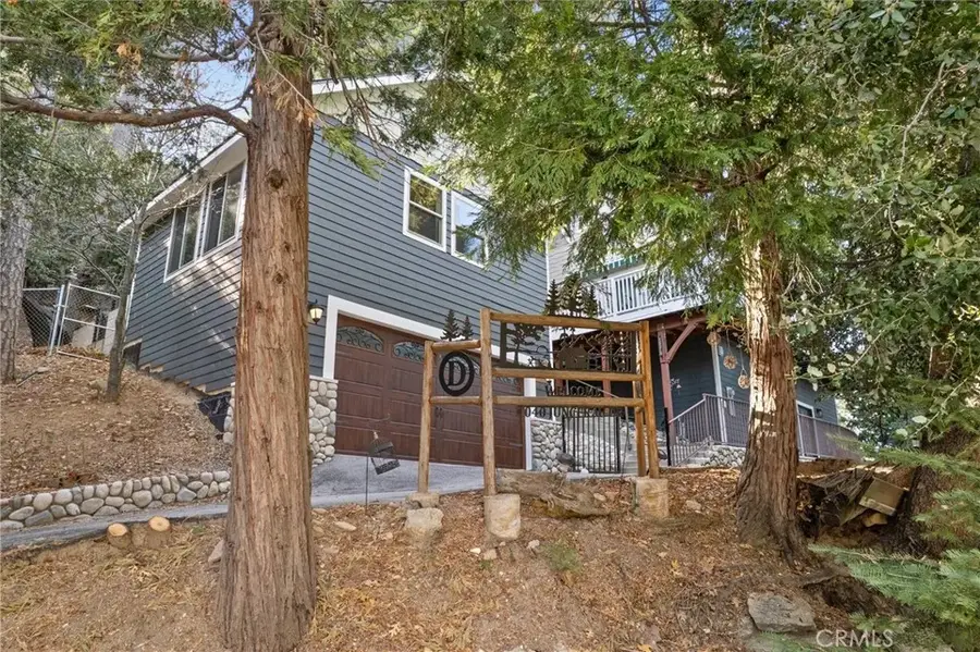 1040 Jungfrau, Crestline, CA 92325 - Image #2