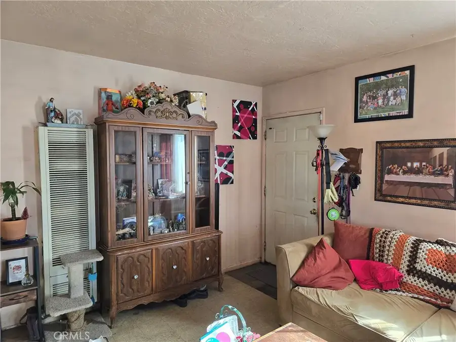 887 Carlotta Court, Redlands, CA 92374 - Image #2