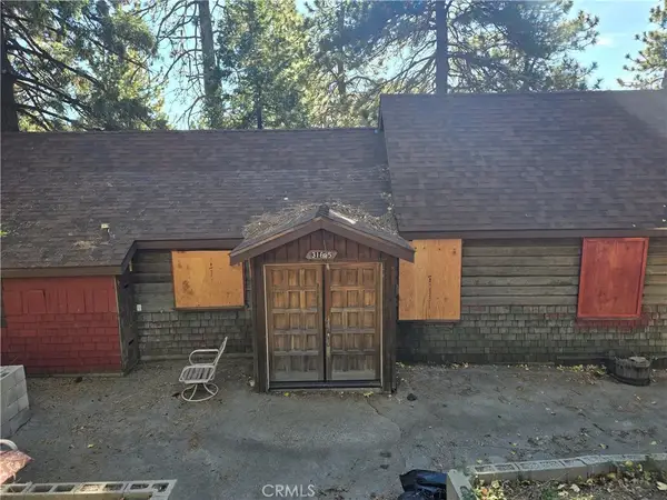 31845 Hilltop, Running Springs, CA 92382