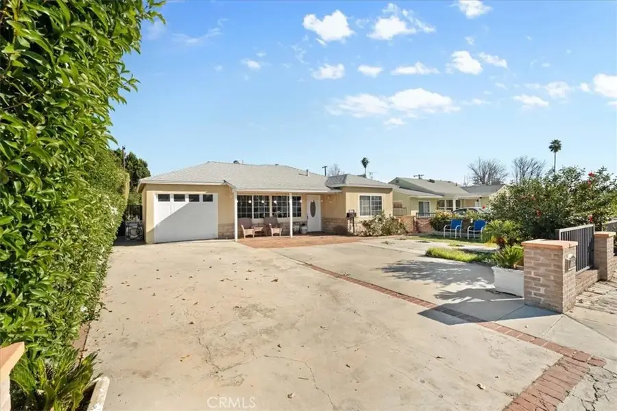 6902 Quakertown Avenue, Winnetka, CA 91306 - Image #3