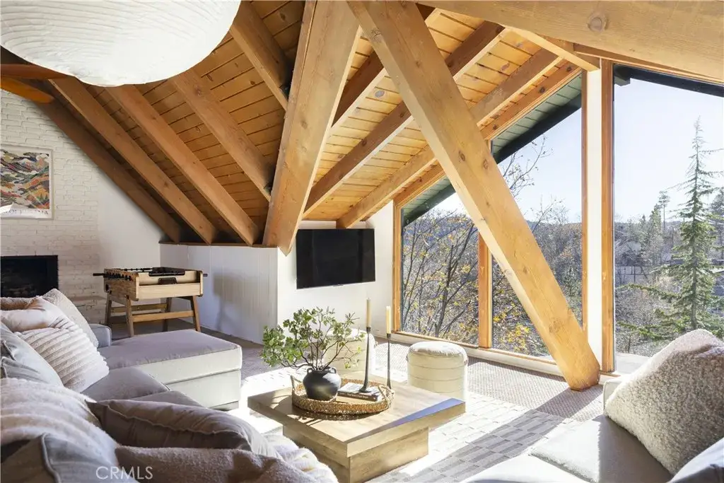 28000 West Shore Drive, Lake Arrowhead, CA 92352 - Image #1