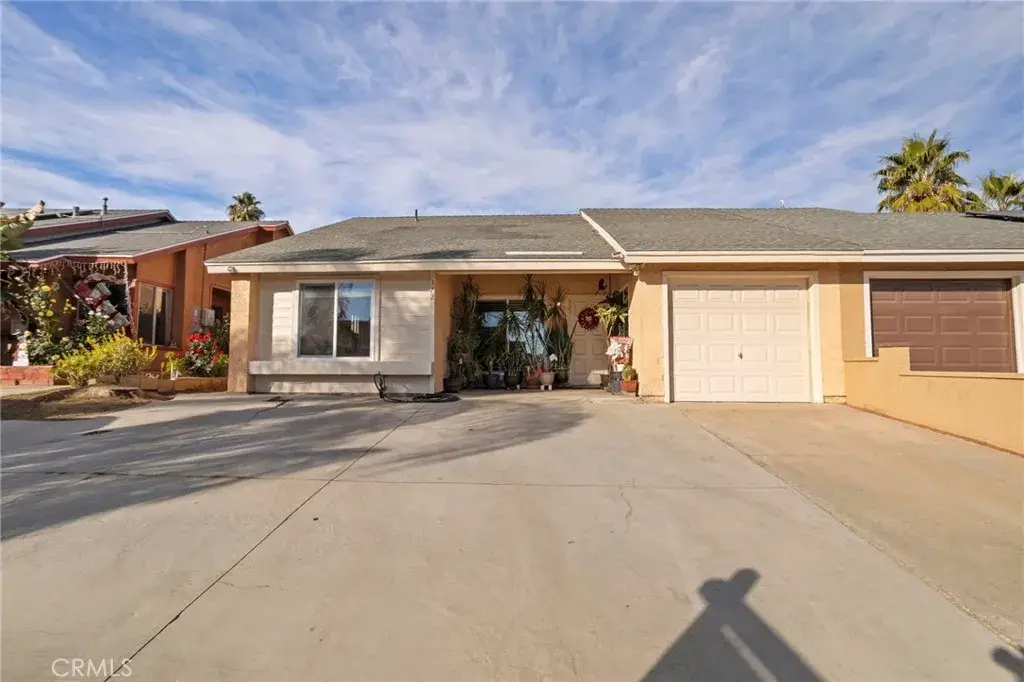 372 Red Cedar, Perris, CA 92570 - Image #1
