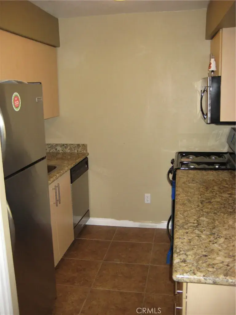 2085 Highpointe, Corona, CA 92879 - Image #3