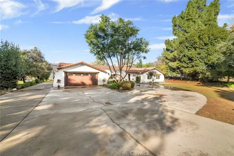 1126 Knoll, San Bernardino, CA 92407 - Image #2
