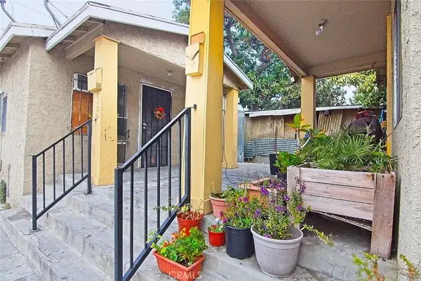 6905 Compton, Los Angeles, CA 90001