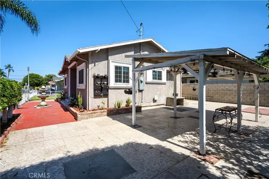 400 E Buckthorn Street, Inglewood, CA 90301 - Image #3