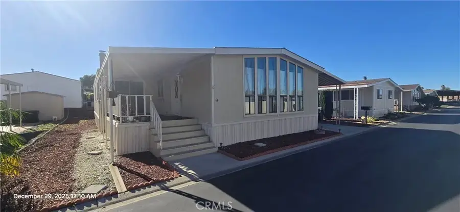 307 S Smith, Corona, CA 92882 - Image #2