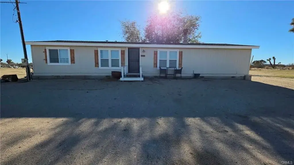 6833 South, Phelan, CA 92371 - #1