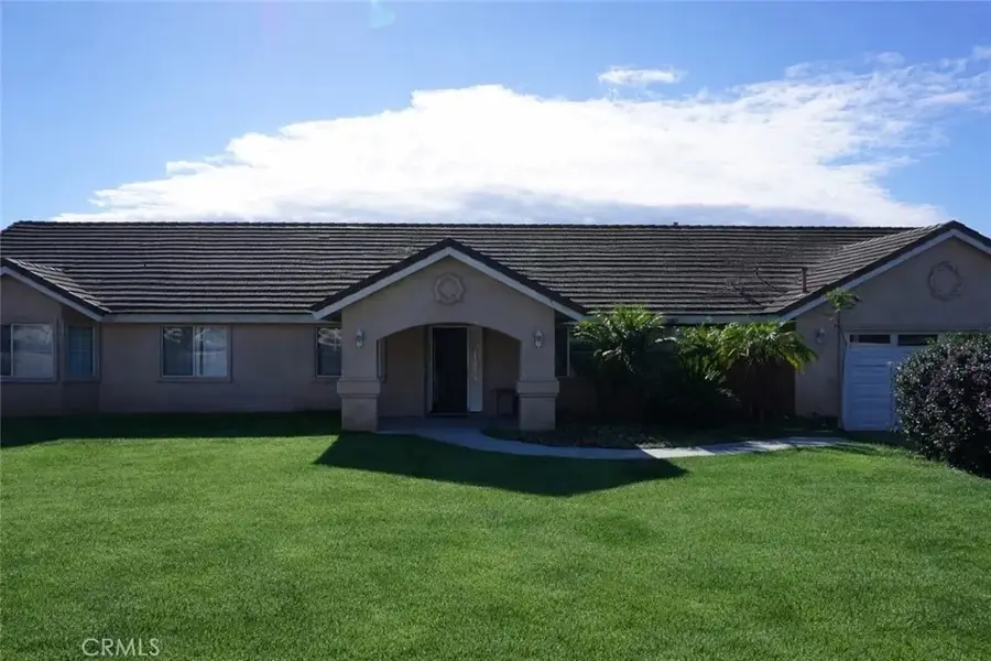 19095 Glenwood Ave, Riverside, CA 92508 - #2