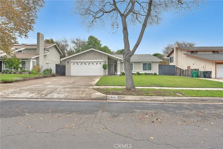 915 Auburndale, Corona, CA 92878 - #2