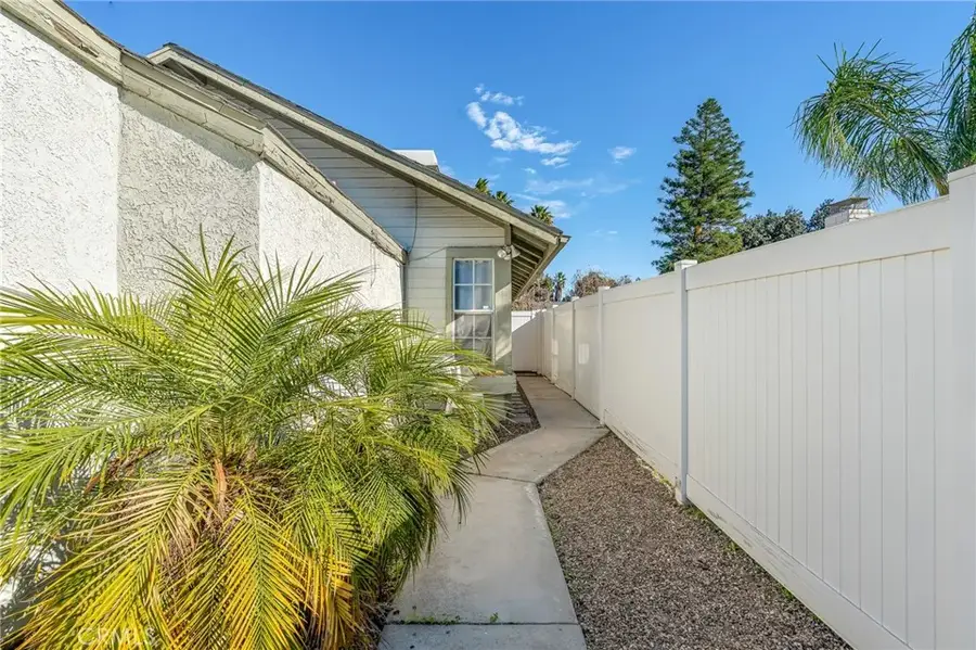 1150 Express Circle, Colton, CA 92324 - #3