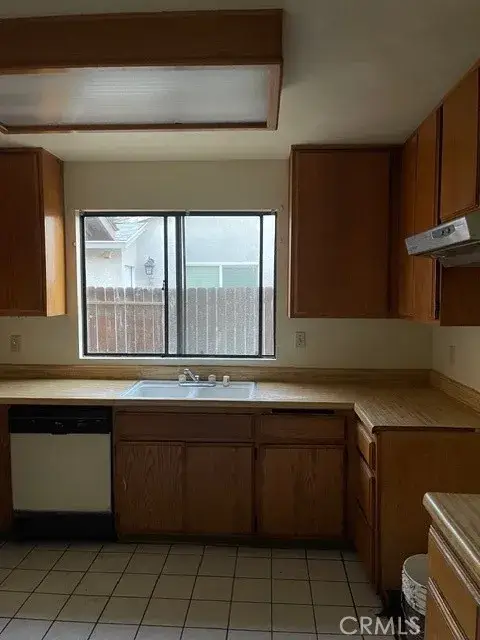 99 O, Bakersfield, CA 93304 - #2