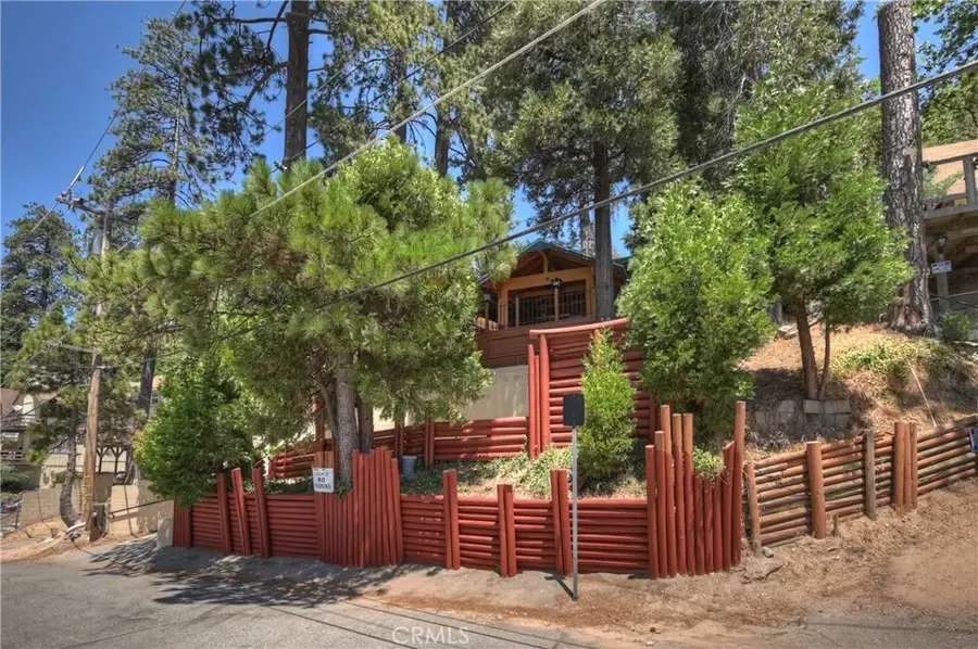 24194 Zurich, Crestline, CA 92325 - Image #3