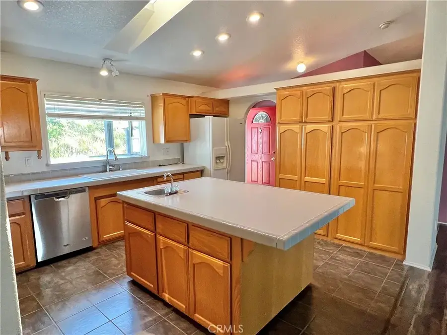 4040 Piedmont #283, Highland, CA 92346 - #2