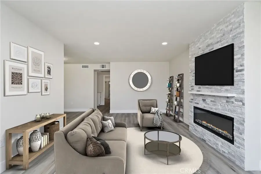 622 S Santa Fe #6, Hemet, CA 92543 - #2