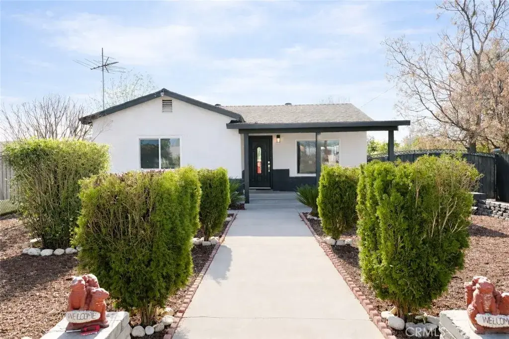 18407 Hawthorne Avenue, Bloomington, CA 92316 - Image #1