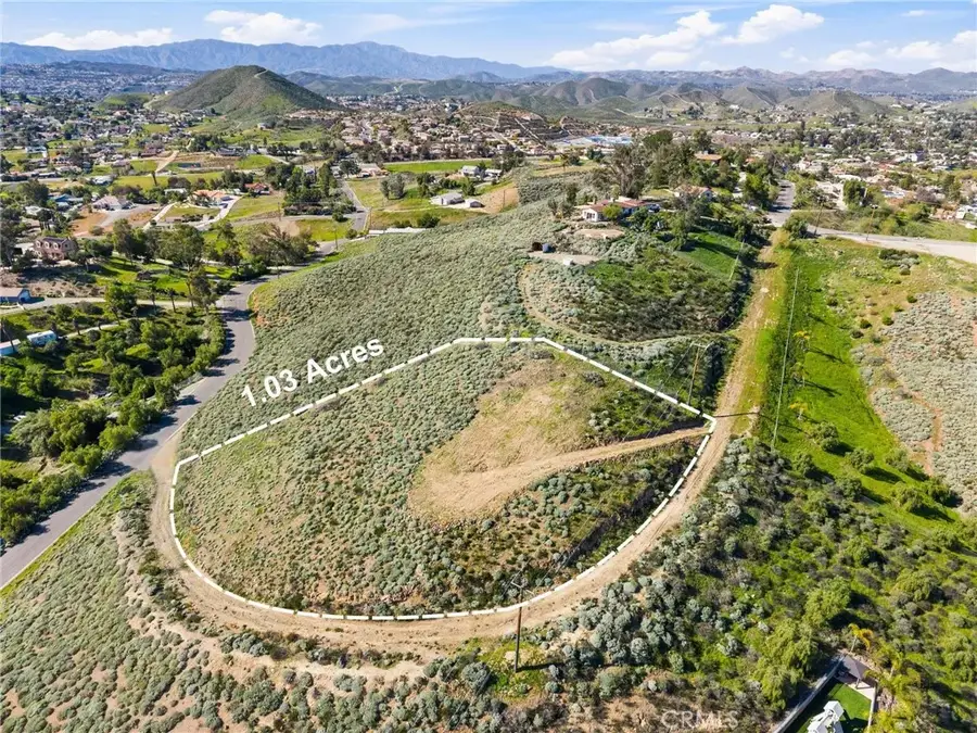 1 Juanita, Menifee, CA 92587 - #2