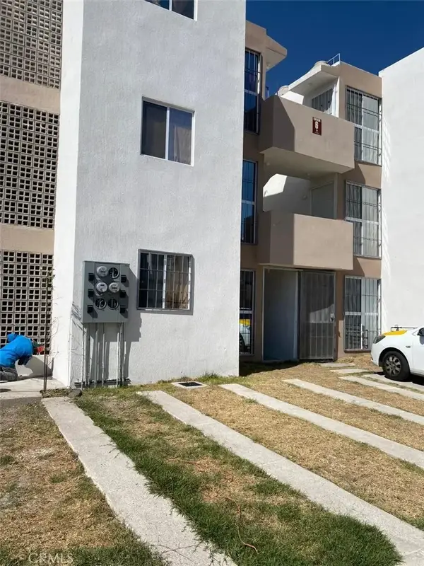300 Calle Valle De Drino #6A, Outside Area (outside Ca), OS 45665