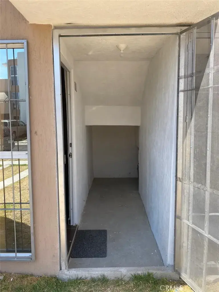 300 Calle Valle De Drino #6A, Green Valley, OS 45665 - #2