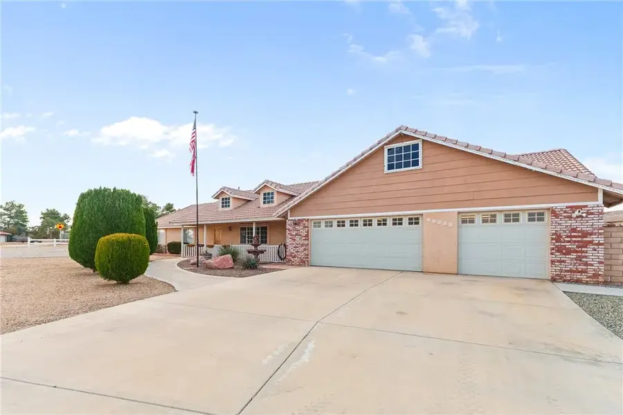 14728 Nokomis, Apple Valley, CA 92307 - #3