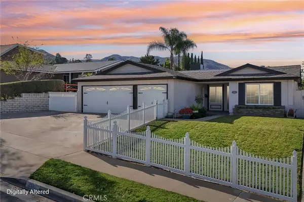 2322 Avenida Del Vista, Corona, CA 92882