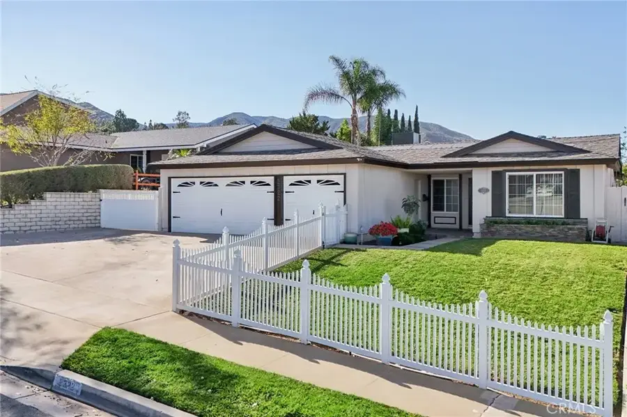 2322 Avenida Del Vista, Corona, CA 92882 - Image #2