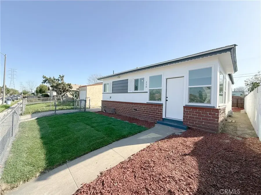 220 W 98th Street, Los Angeles, CA 90003 - Image #2