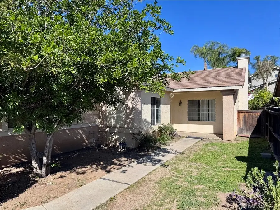 1621 Park Way, Lake Elsinore, CA 92530 - Image #2