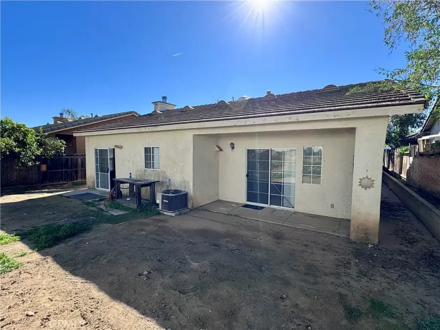 1621 Park Way, Lake Elsinore, CA 92530 - Image #3
