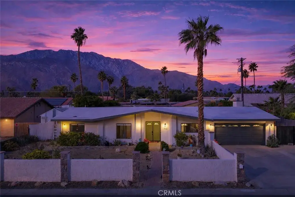 2333 N San Clemente, Palm Springs, CA 92262 - Image #1