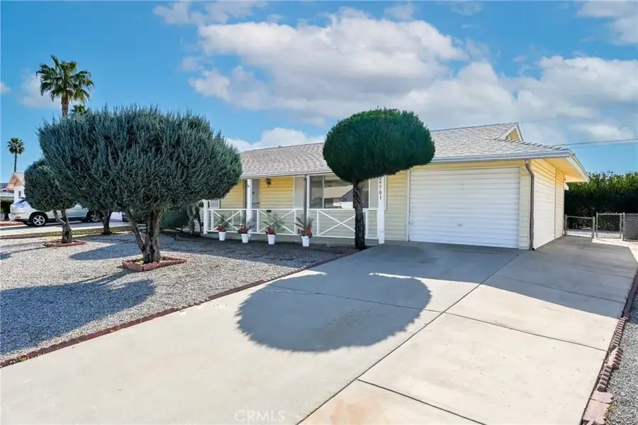 29701 Thornhill, Menifee, CA 92586 - Image #2