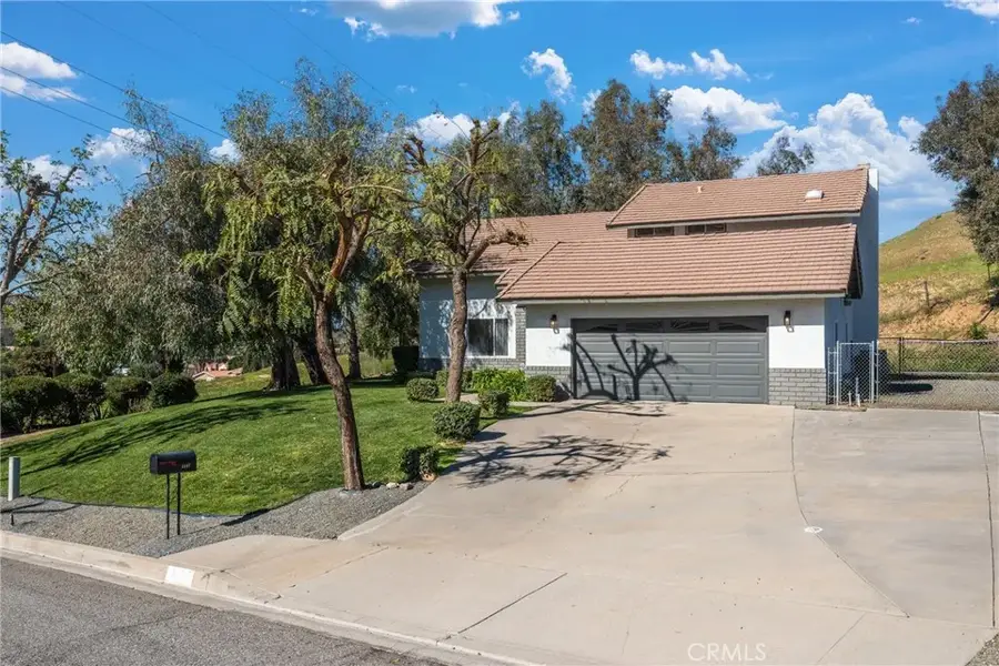 3007 Shadid Drive, Colton, CA 92324 - #2