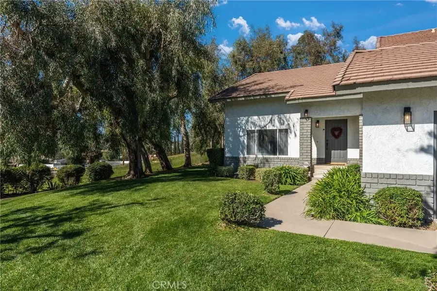 3007 Shadid Drive, Colton, CA 92324 - #3