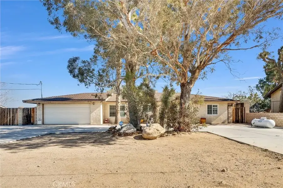 6929 La Habra, Yucca Valley, CA 92284 - Image #2
