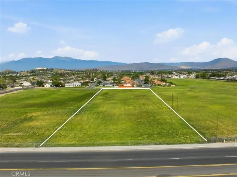 9131 Limonite, Jurupa Valley, CA 92509 - #2