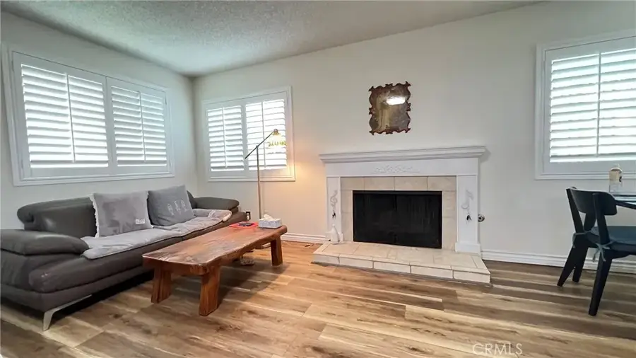 306 E Thornton, Hemet, CA 92543 - #3