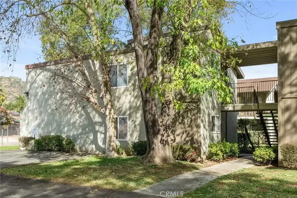 2536 White Oak Place #5, Escondido, CA 92027