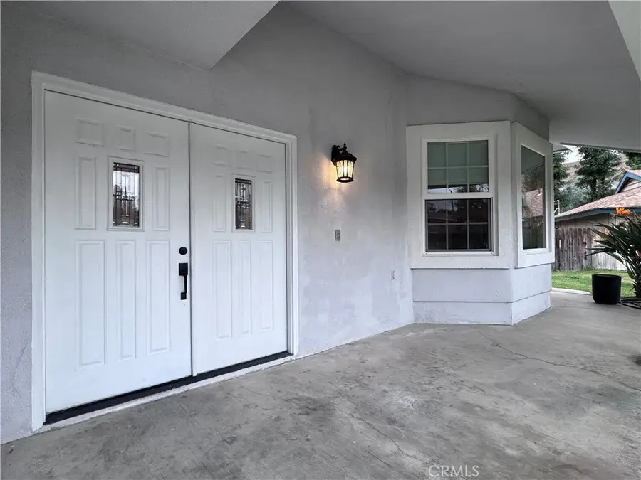 1049 Evergreen Court, Redlands, CA 92374 - #2