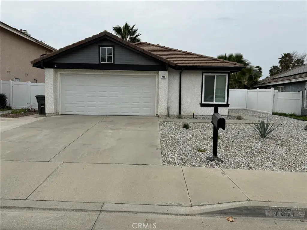 787 Juniper, Hemet, CA 92545 - #1