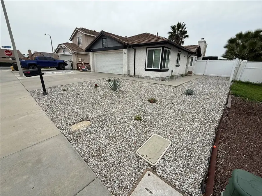 787 Juniper, Hemet, CA 92545 - #2