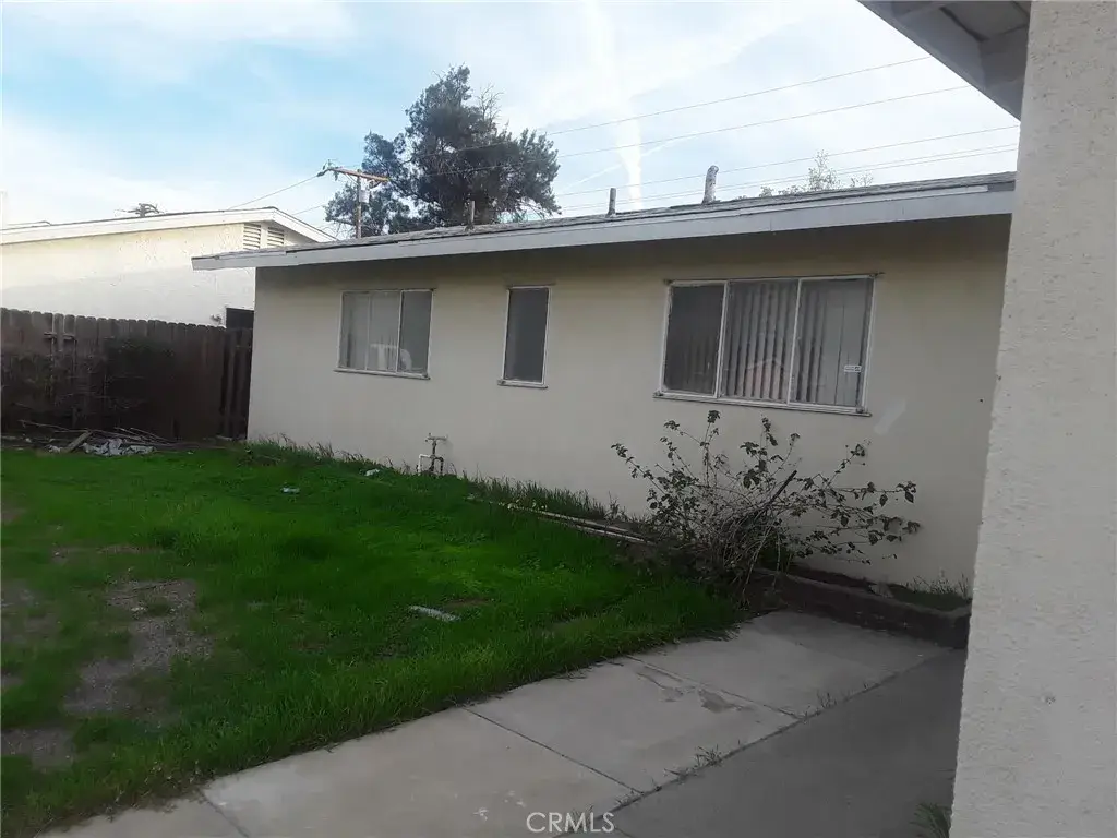 535 W Van Koevering, Rialto, CA 92376 - #1