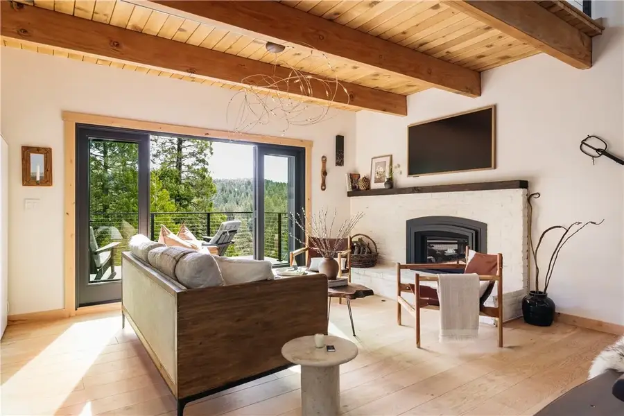 27522 Cedarwood, Blue Jay, CA 92317 - #2