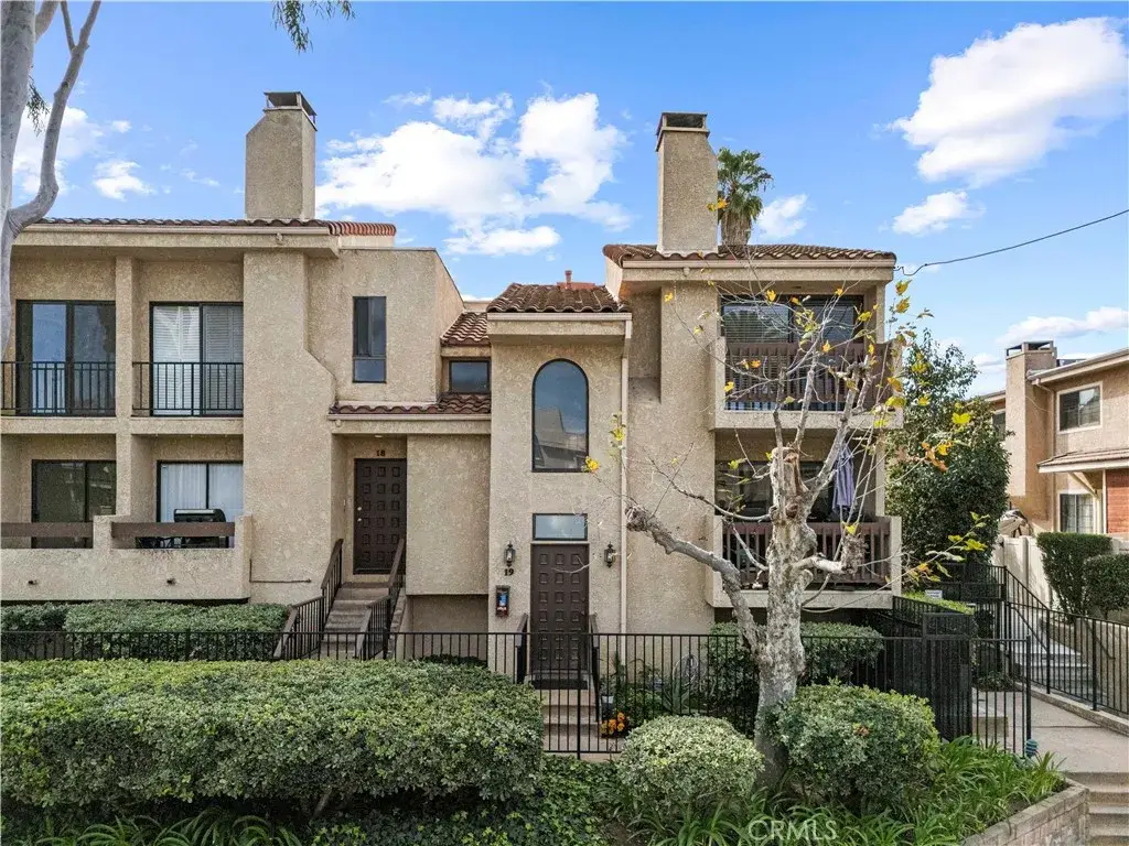 18958 Sherman #19, Reseda, CA 91335 - #1