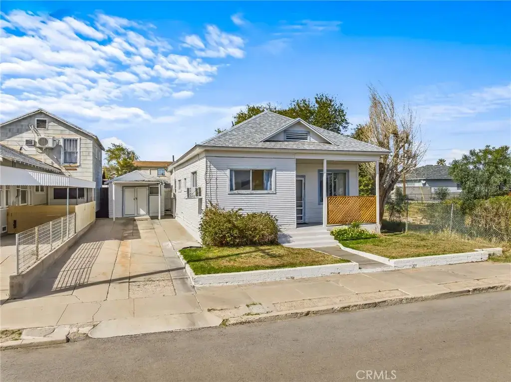 516 Palm Way, Needles, CA 92363 - #1