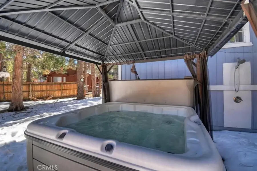 737 E Mountain View, Big Bear City, CA 92314 - #3