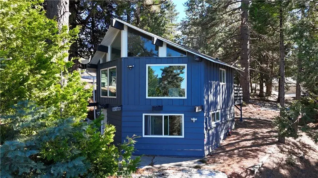 30904 Live Oak Drive, Running Springs, CA 92382 - #1