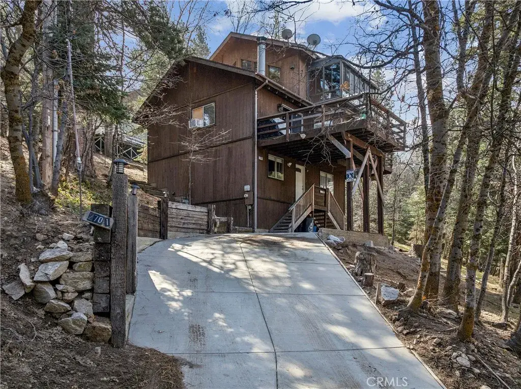 2701 Canon Way, Running Springs, CA 92382 - #1