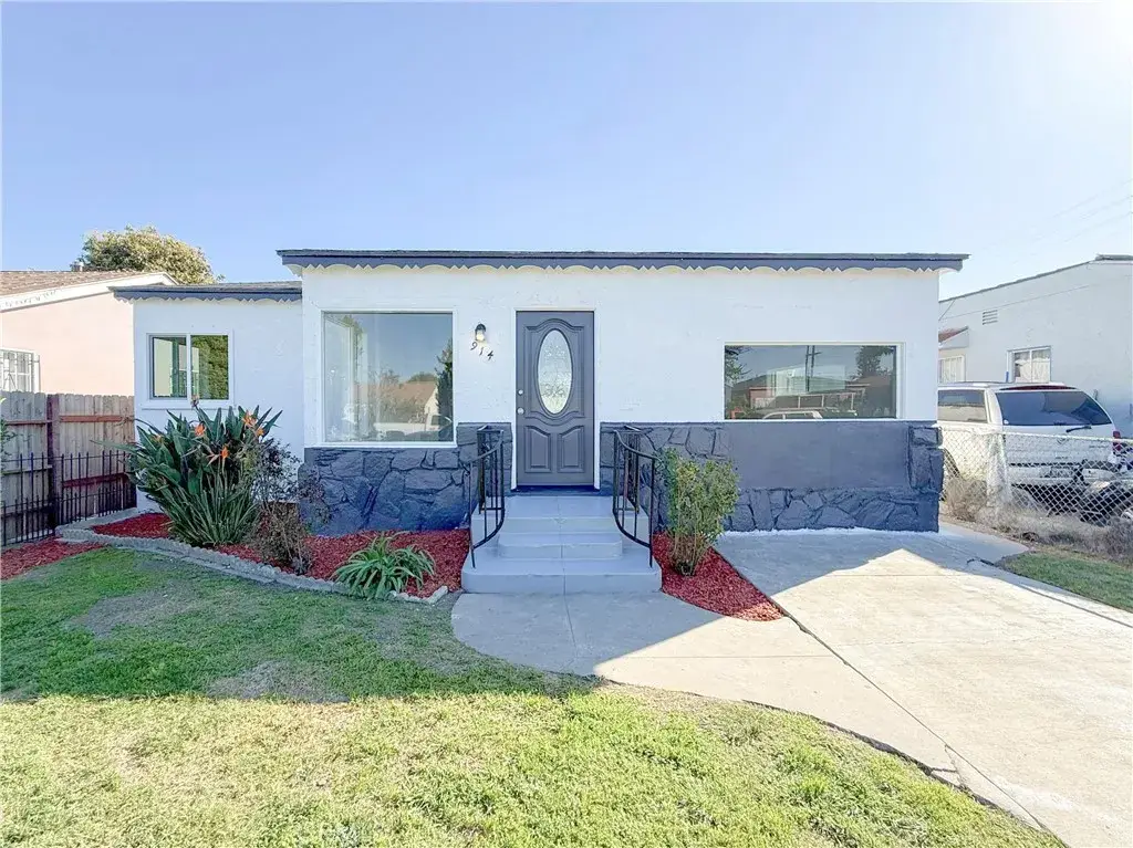 914 E 93rd Street, Los Angeles, CA 90002 - #1